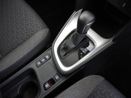 2023 Toyota Yaris Cross - photo 13