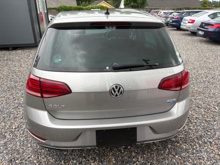 2018 Volkswagen Golf - photo 4
