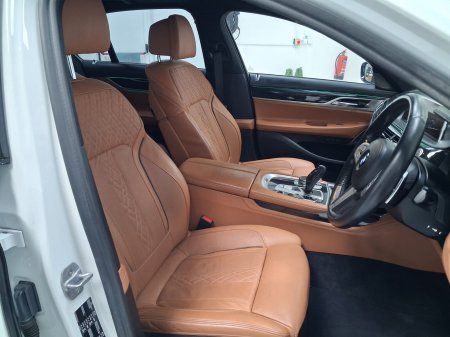 2019 BMW 7-Series - photo 9