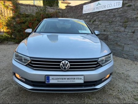 2017 Volkswagen Passat - photo 4