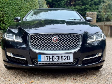 2017 Jaguar XJ - photo 3