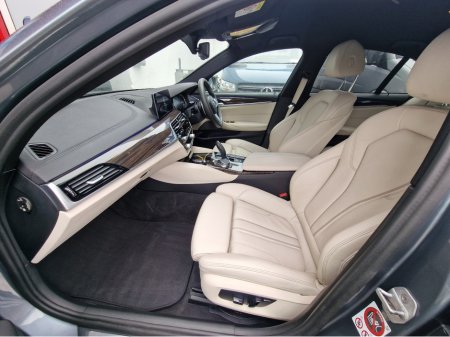 2018 BMW 5-Series - photo 29