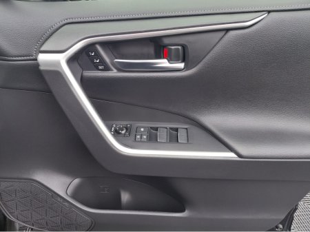 2019 Toyota RAV4 - photo 10