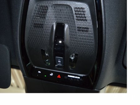 2026 Cadillac Lyriq - photo 12