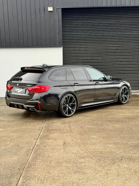 2018 BMW 5-Series - photo 9