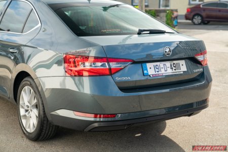 2019 Skoda Superb - photo 10