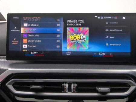 2025 BMW 3-Series - photo 21
