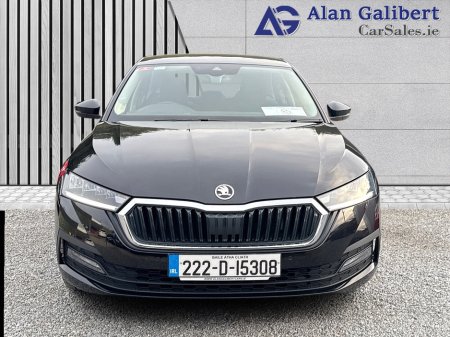 2022 Skoda Octavia - photo 4