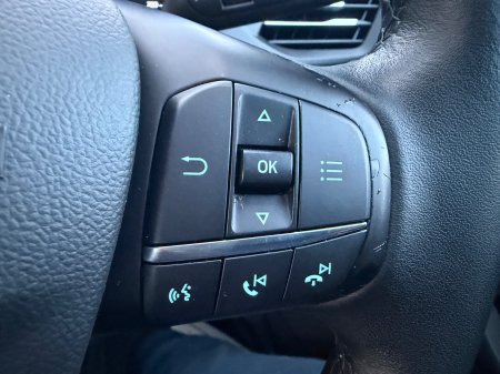 2020 Ford Focus - photo 18