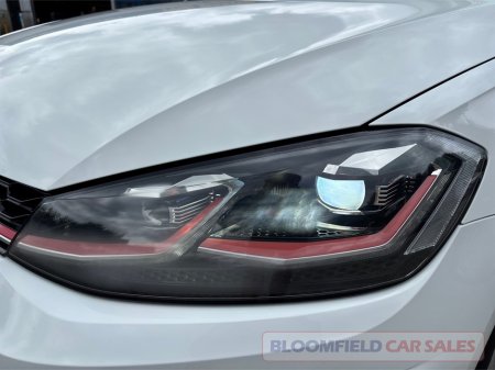 2017 Volkswagen Golf - photo 15