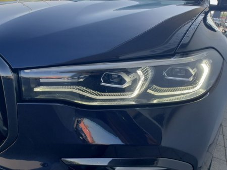 2020 BMW X7 - photo 21