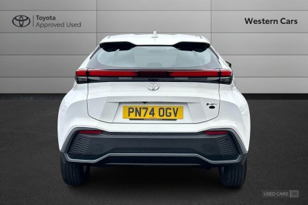 2024 Toyota C-HR - photo 18