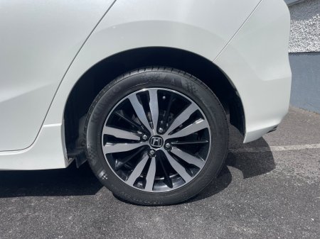 2019 Honda Fit - photo 2