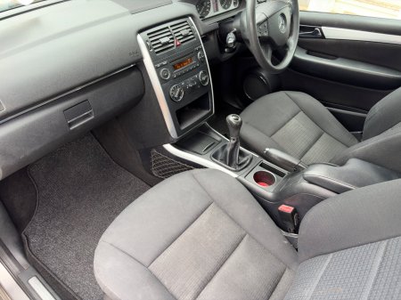 2010 Mercedes-Benz B-Class - photo 4