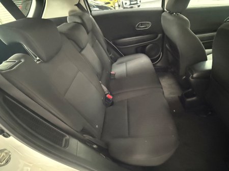 2015 Honda Vezel - photo 25
