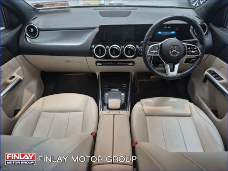 2023 Mercedes-Benz GLA - photo 2
