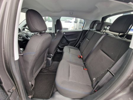 2019 Peugeot 208 - photo 30
