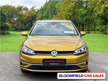 2019 Volkswagen Golf - photo 2