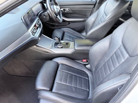 2021 BMW 3-Series - photo 11