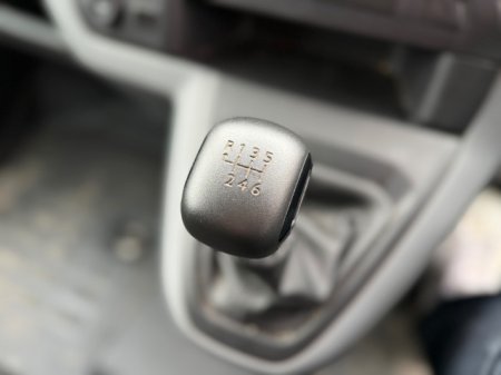 2022 Peugeot Expert - photo 15