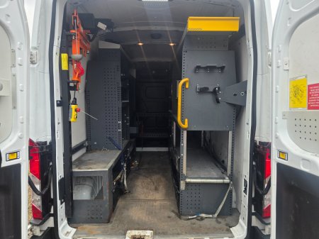 2019 Ford Transit - photo 6