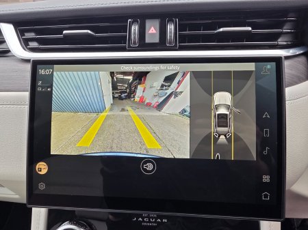 2022 Jaguar F-Pace - photo 25