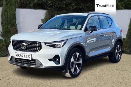 2024 Volvo XC40 - photo 5