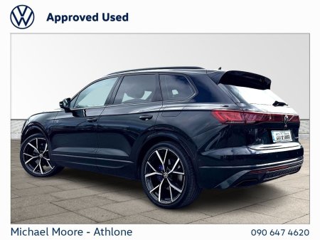 2025 Volkswagen Touareg - photo 11
