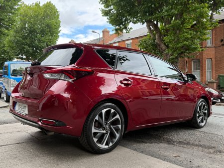 2017 Toyota Auris - photo 5