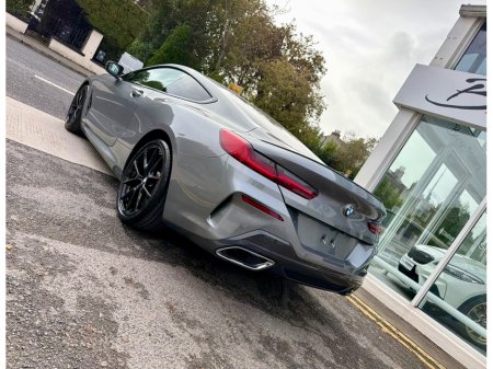 2022 BMW 8-Series - photo 4