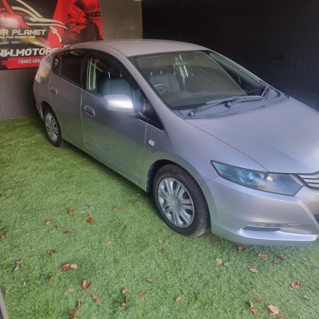 2011 Honda Insight - photo 2
