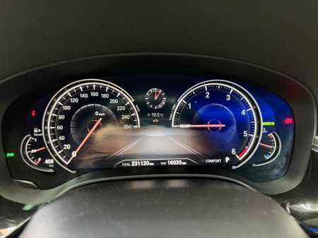 2018 BMW 5-Series - photo 21
