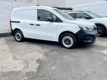 2023 Renault Kangoo - photo 2