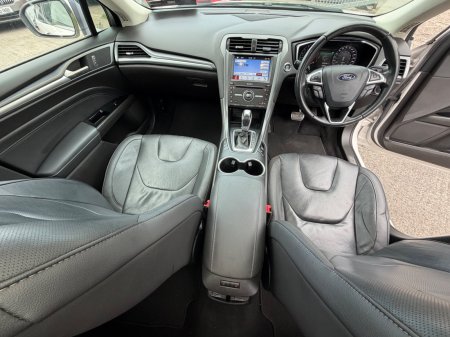 2018 Ford Mondeo - photo 9