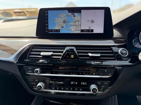 2017 BMW 5-Series - photo 31