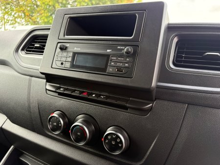 2022 Renault Master - photo 12