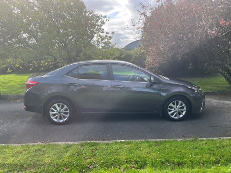 2015 Toyota Corolla D-4D 90 (1.4) Luna