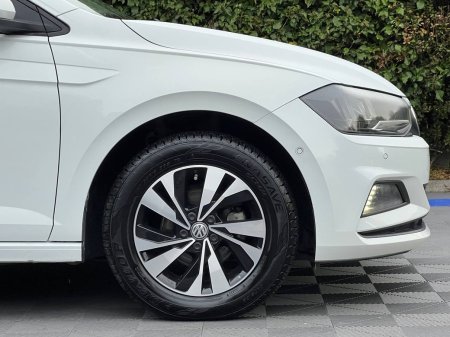 2019 Volkswagen Polo - photo 9