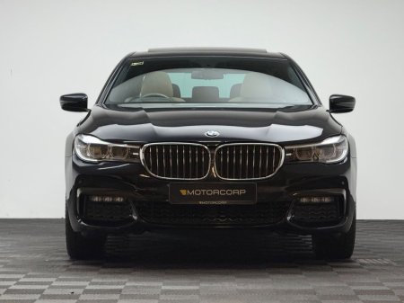 2018 BMW 7-Series - photo 2
