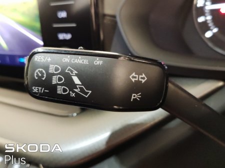 2023 Skoda Octavia - photo 33