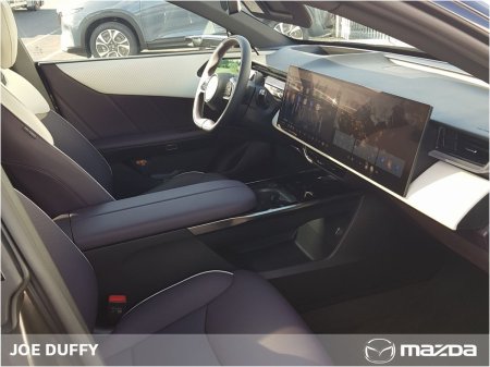 2027 Mazda 6e - photo 8