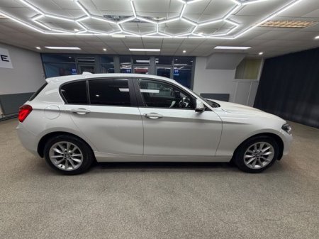 2017 BMW 1-Series - photo 11