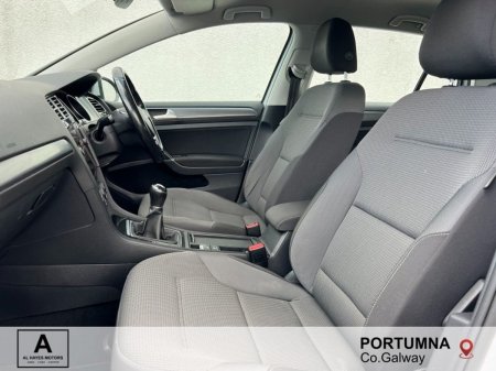 2017 Volkswagen Golf - photo 4