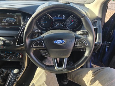 2015 Ford Focus - photo 10