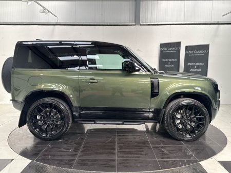 2026 Land Rover Defender - photo 9