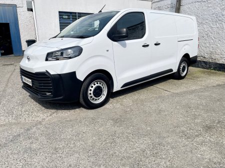 2024 Toyota Proace - photo 26