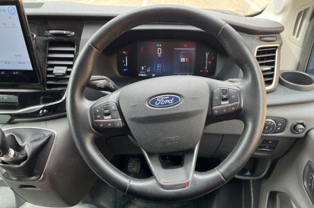 2025 Ford Transit - photo 25