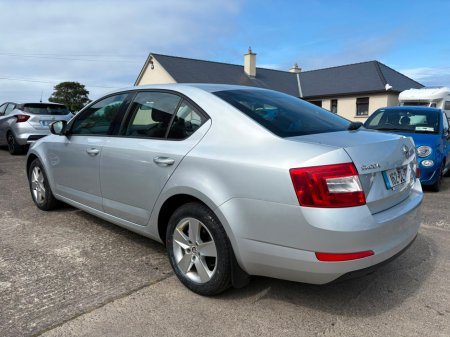2016 Skoda Octavia - photo 4