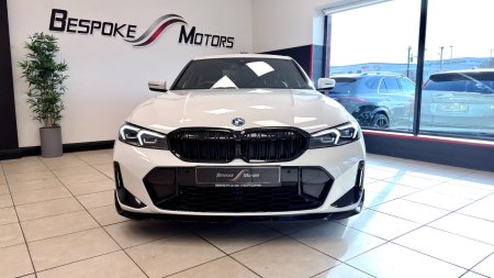 2025 BMW 3-Series - photo 15
