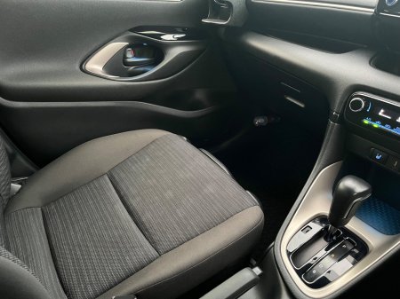 2020 Toyota Yaris - photo 22